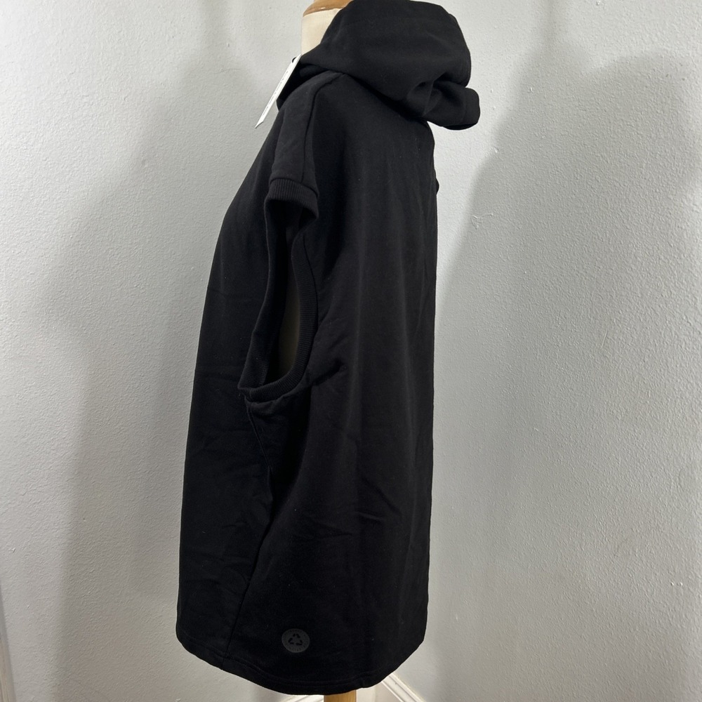 Noize Black Sleeveless Hoodie - Picture 2 of 10